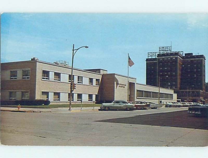 Pre-1980 HOTEL BEHIND OLD CARS AT COURTHOUSE Rock Island Illinois IL d2823