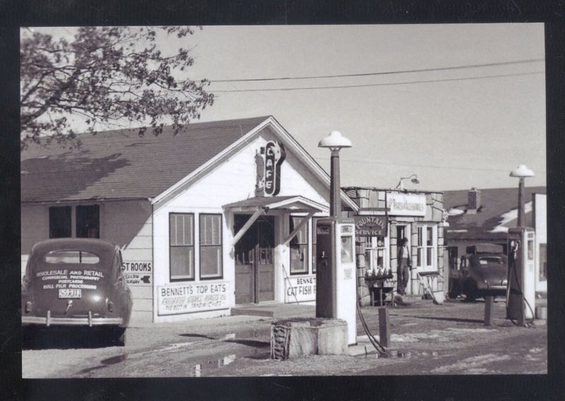 Foto Real Newburg Missouri Bennett's Café gasolinera viejo coche postal copia 