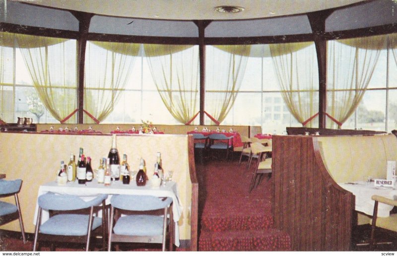 LONDON , Ontario , Canada , 50-60s ; Interior , Carousel Motel