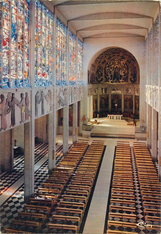 Religion France Blois Basilique N.-D de la Trinite Postcard