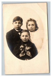 Vintage 1907 RPPC Postcard - Portrait Three Well Dressed Children Dansville NY