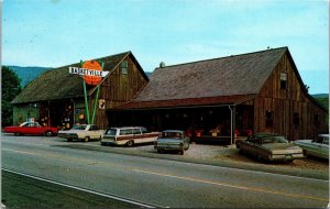 Basket Barn Basketville Manchester Vermont VT Exterior Old Cars Postcard VTG UNP 