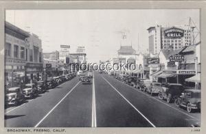 1946 USED FRESNO CA POSTCARD BROADWAY (MAIN) ST w GOODMANS, HOTEL WAFFLE SHOP++