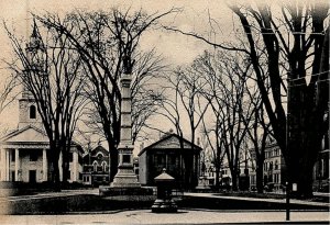 1905 SPRINGFIELD MASS COURT SQUARE OLD FIRST CHURCH MONUMENT POSTCARD 25-177