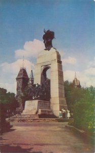 Ottawa Canada National War Memorial Chrome Postcard  Unused