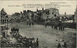 CPA Guerre Military PÉRONNE Place de l'Église (807926)