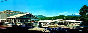 NY - Lake Placid. Golden Arrow Motor Inn (3.5 X 9). 