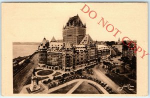 c1930s Quebec City, CA Château Frontenac Hotel Au Vieux Pittoresque Postcard A24