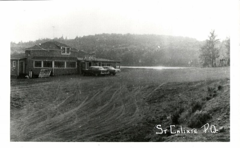 canada, Saint-Calixte, Quebec, Road Restaurant (?) (1950s) RPPC Postcard