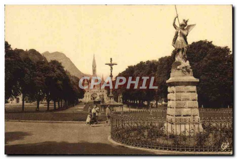 Old Postcard Lourdes St Michael's Basilica And I & # 39Esplanade