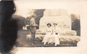 E7/ Patriotic Postcard c1918 Soldiers Monument Real Photo RPPC Women Man 16