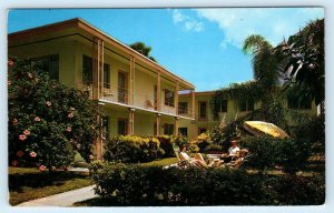 CLEARWATER BEACH, Florida FL ~ Roadside SOUTHWIND APARTMENT MOTEL 1960s Postcard