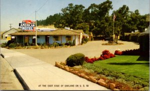 Postcard The American Motel US 50 920 MacArthur Blvd San Leandro, California