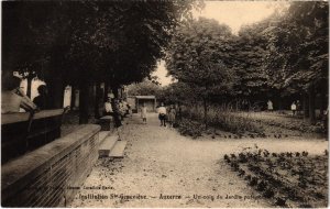 CPA AUXERRE - Un coin du Jardin potagency (108526)