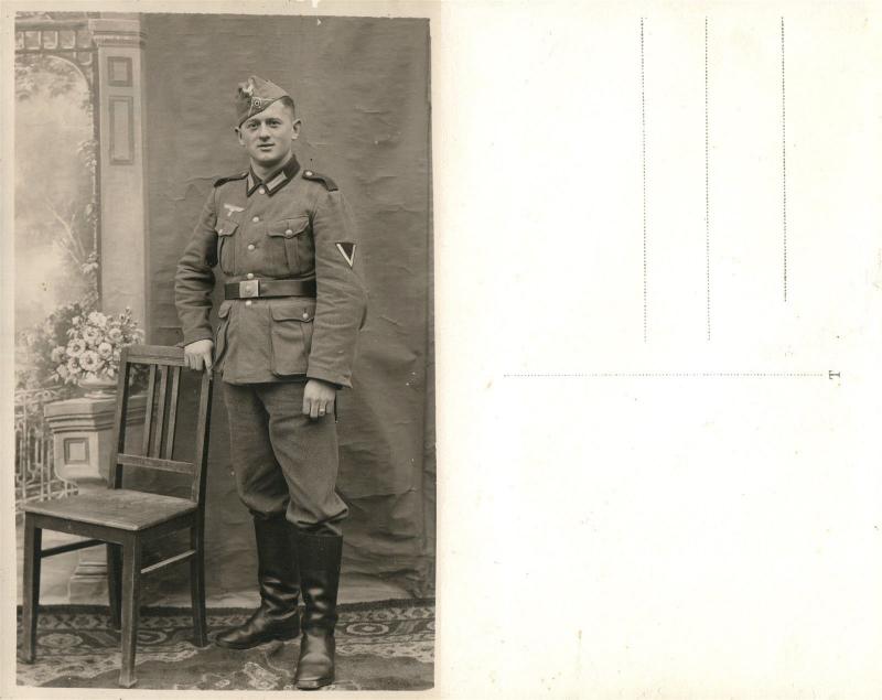 GERMAN ARMY SOLDIER IN UNIFORM WWII REAL PHOTO POSTCARD VINTAGE RPPC