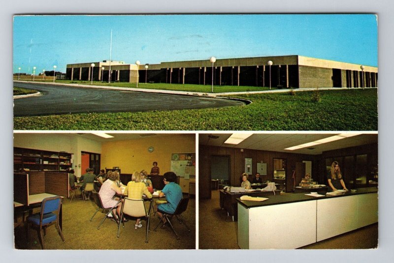 Emmetsburg IA-Iowa, Iowa Lakes Community College, Chrome c1981 Postcard 