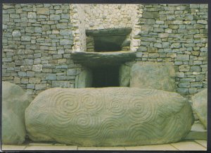 Ireland Postcard - Newgrange, Co Meath    RR6044