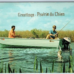 c1970s Prairie du Chien Wis Greetings Fishing Boat Caught Fish Angler WI PC A234