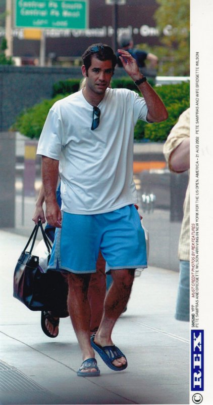 Pete Sampras Arrives in New York for US Tennis Open 2002 Press Photo