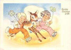 BG20736 deer cerf children with clover new year neujahr  germany