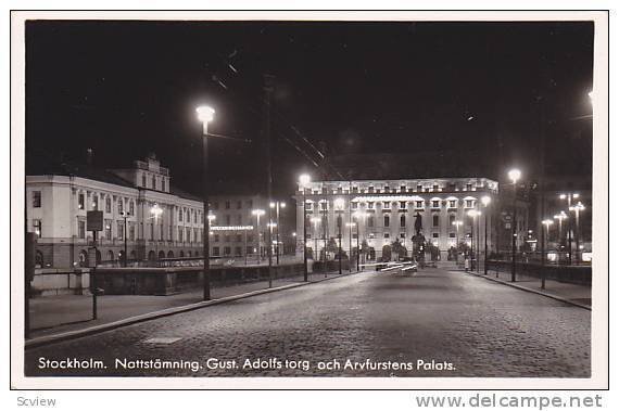 RP: Stockholm , Sweden , 30-40s ; Nattstamning Gust Adolfs torg och Arvfurste...