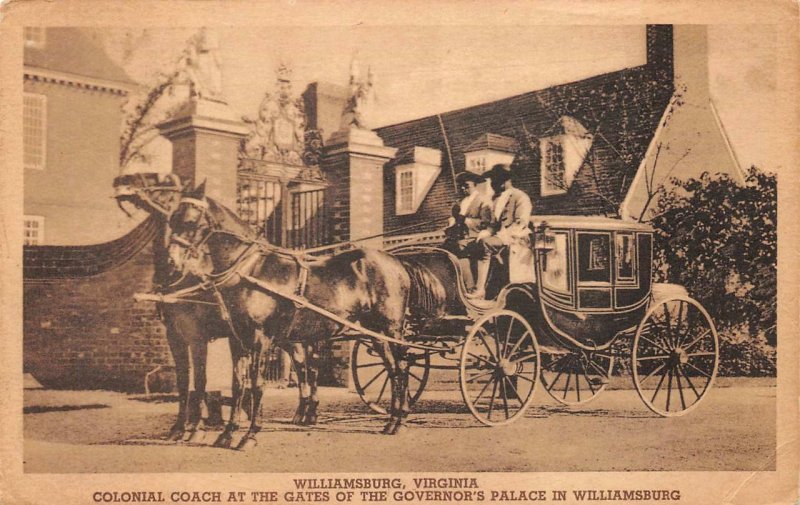 WILLIAMSBURG VIRGINIA HORSE COACH GOVERNOR'S PALACE BLACK AMERICANA POSTCARD