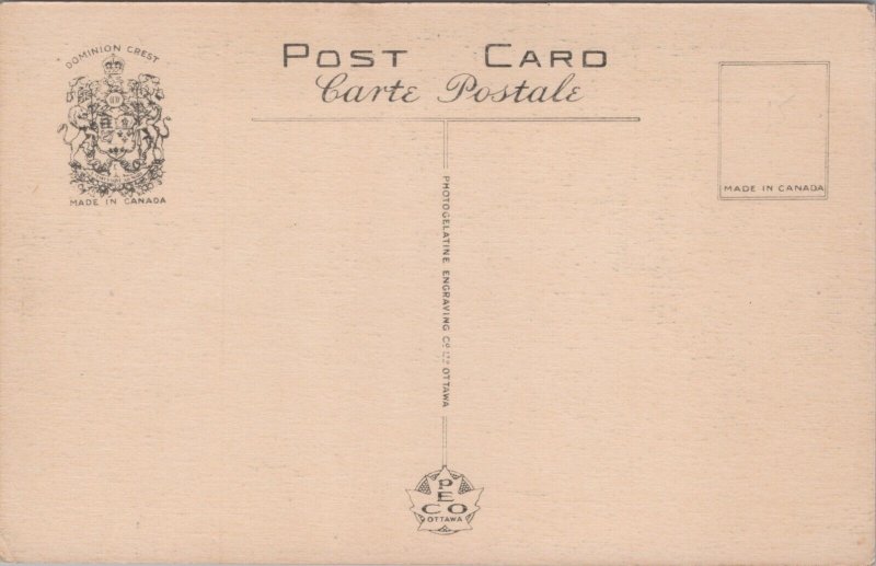 Canada Skating On Dufferin Terrace Quebec Vintage Postcard C074