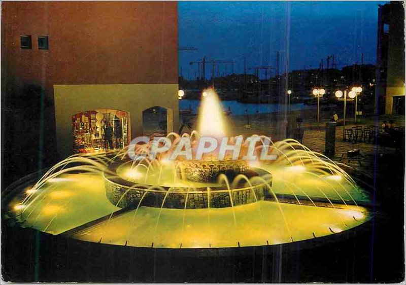 Postcard Modern Agde (Herault) Fountain Agde Marine night