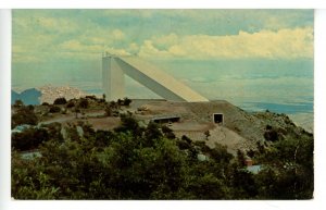 AZ - Kitt Peak National Observatory. McMath Solar Telescope  (crease)