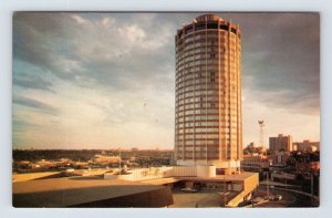 Chateau Lacombe Edmonton Alberta AB CP Hotels Unused UNP Chrome Postcard M5