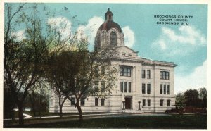 Vintage Postcard 1920's Brookings County Court House Brooking South Dakota SD