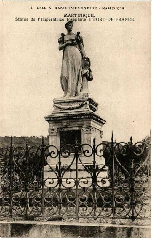 CPA AK Martinique. Statue de l'Impératrice Joséphine. MADAGASCAR (626229)