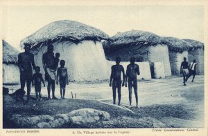 chad tchad, Native Kotoko Village on the River Logone (1920s) Postcard