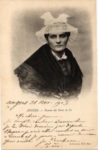 CPA ANGERS-Femme des PONTS-de-CÉ (189752)