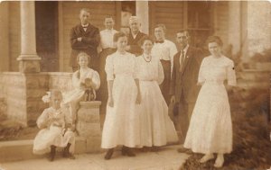 G94/ Fostoria Ohio RPPC Postcard 1915 Family Pet Dog Cat Well-Dressed