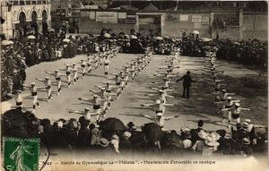 CPA AK MER - Soc. de GYmnastique La Meroise - Mopuvements d'ensemble (190966)