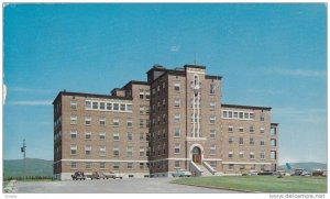 Exterior,  L'Hopital St-Joseph,  Thetford-Mines,  Quebec,  Canada,   PU_1969