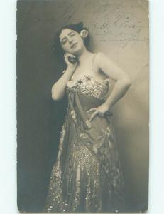 rppc c1910 Risque PRETTY WOMAN WITH BARE SHOULDERS AC8570