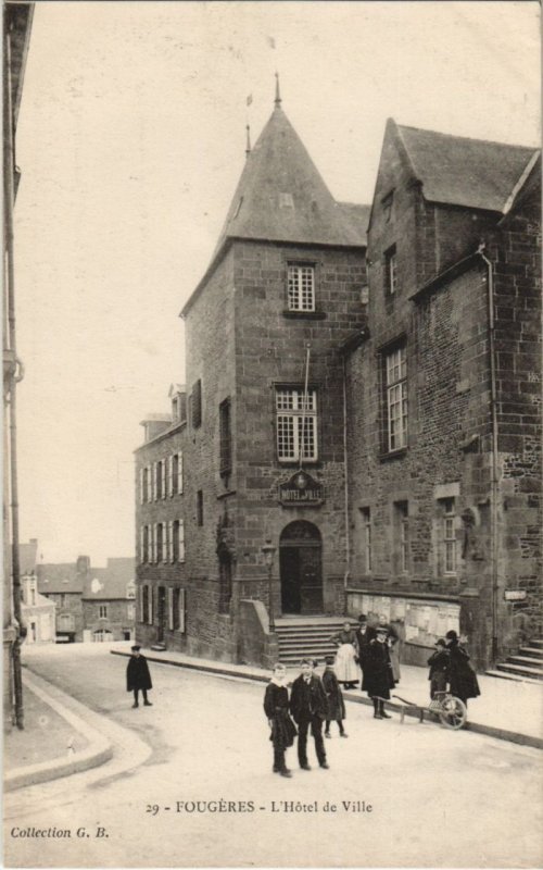 CPA Fougeres Hotel de Ville (1236550)