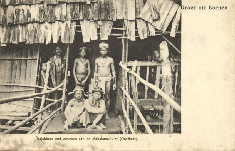 indonesia, BORNEO, Native Dayak Headhunters at Mahakam River (1904) Postcard