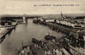 CPA La ROCHELLE - Vue générale le Port la Rade (354525)