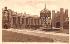 BR60738 cambridge trinity college great court uk