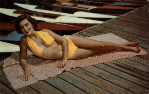 Beautiful Woman & Lovely Ladies: Pinup & Bathing Beauty 64 Vintage Postcard