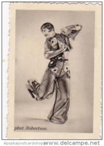 GARBATI CIGARETTE CARD FAMOUS DANCERS NO 204 MARGARET HOEPFNER