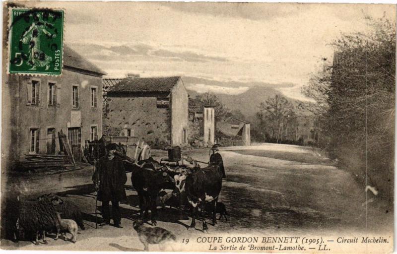 CPA COUPE GORDON BENNET - La Sortie de BROMONT-Lamothe (72826)