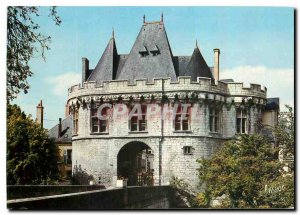 Modern Postcard La Vallee du Loir Vendome Loir et Cher La Porte Saint Georges