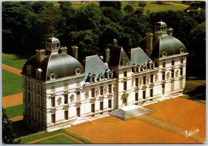 VINTAGE POSTCARD CONTINENTAL SIZE LOIRE'S CASTLE LOCATED AT CHEVERNY FRANCE