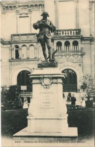 CPA NEUILLY-sur-SEINE - Statue de Parmentier (44303)