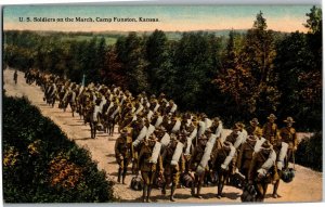 U.S. Soldiers on the March, Camp Funston KS Vintage Postcard C26