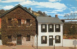 The Museum and Mark Twain Boyhood Home Hannibal, Missouri USA Unused 